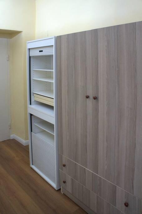 Alle'S M Shyri Studio Apartment Tiranë Ngoại thất bức ảnh
